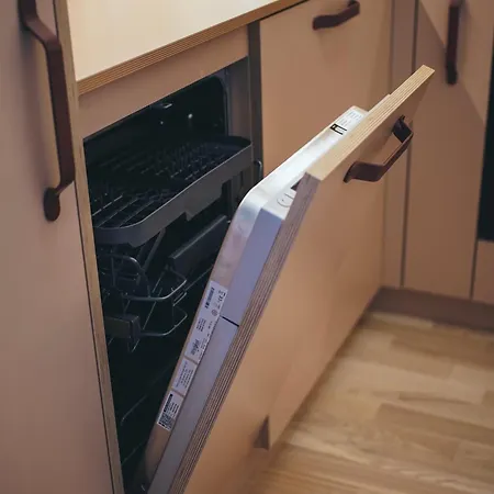 Design Apartment, Ac, Free Parking