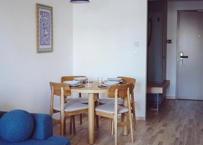 Design Apartment, Ac, Free Parking