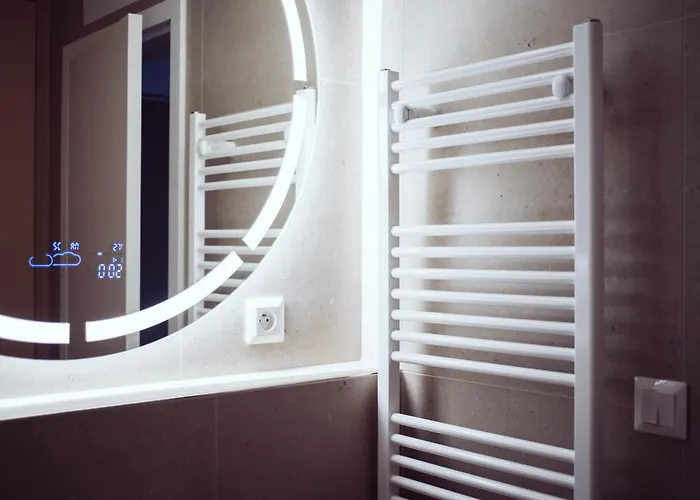 アパート Design Apartment, Ac, Free Parking *